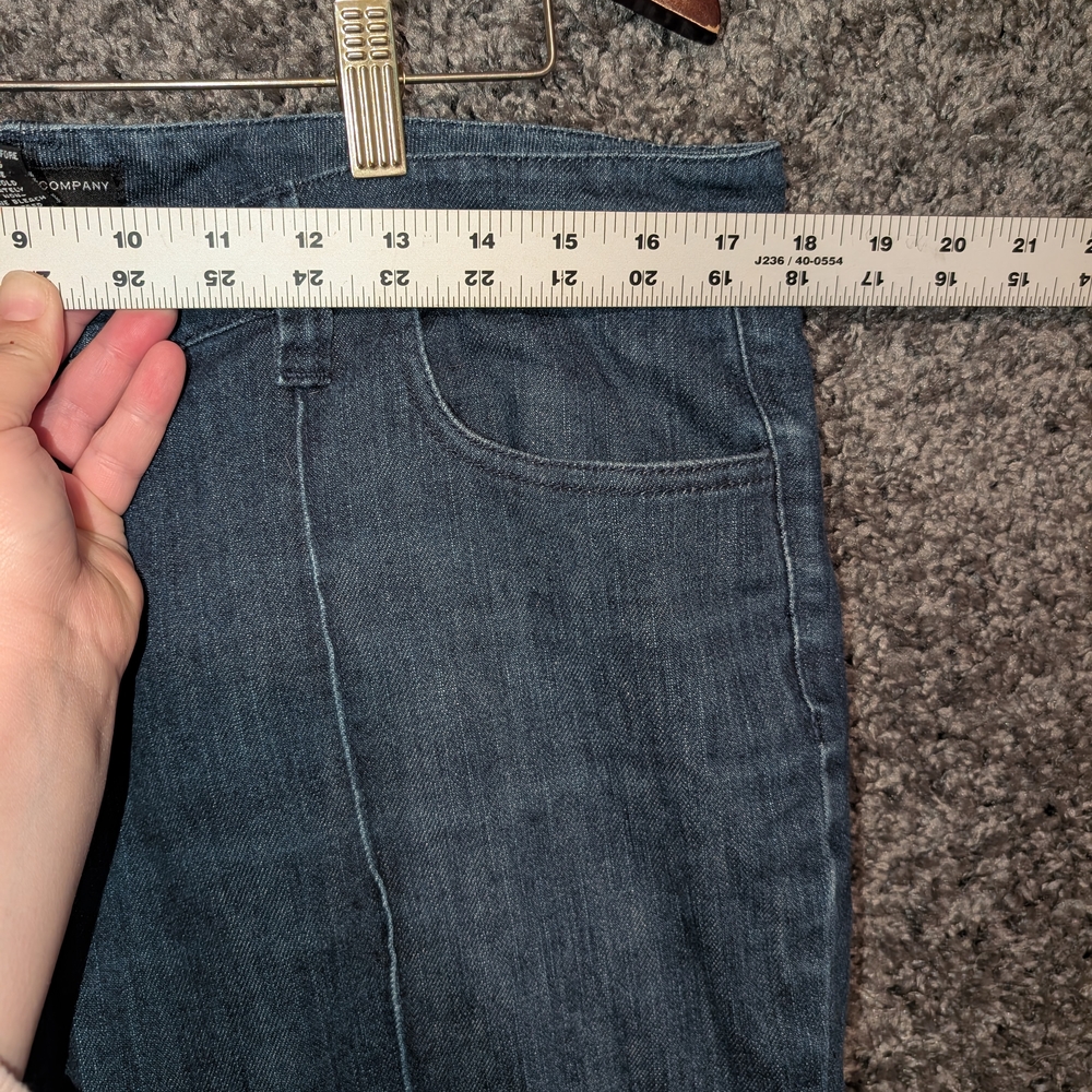 New York And Co Flare Dark Wash Women's Jeans - Picture 4 of 5